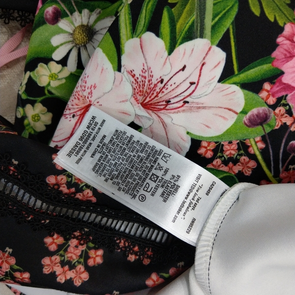 🍒NWT🍒 TED BAKER BLACK SKATER DRESS - Picture 12 of 12